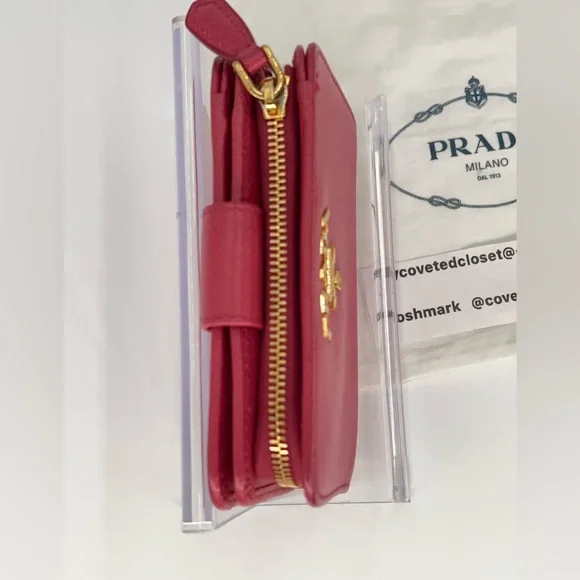 Prada Vibrant Pink Saffiano Leather Bifold Wallet Great Condotion w/Dust Bag - Picture 4 of 13